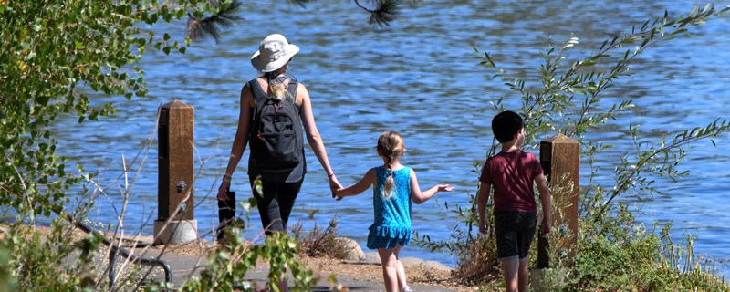 Familienzeit-Ausgleich - KITA Krachmacherstra&szlig;e - Demo Website f&uuml;r Kindergarten und Kindertagesst&auml;tte in Aschaffenburg